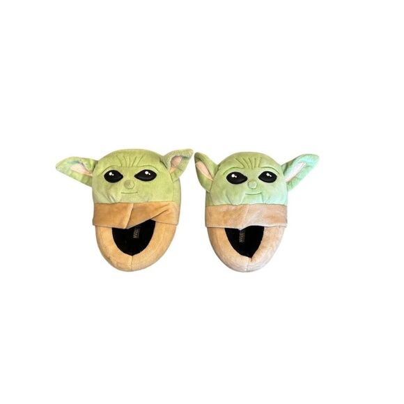 Disney Star Wars Baby Yoda Kids Slippers Size 7/8 Big Kid Unisex - Picture 1 of 6